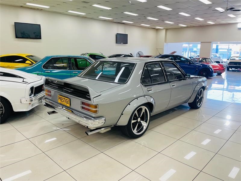 holden torana 864892 007