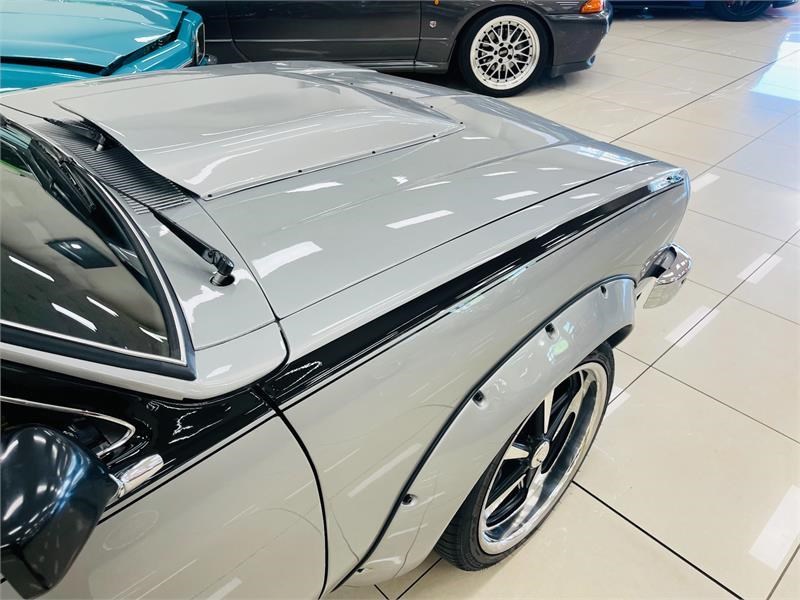 holden torana 864892 035