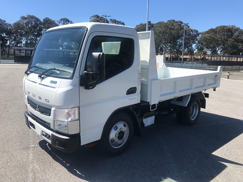fuso canter 864948 009
