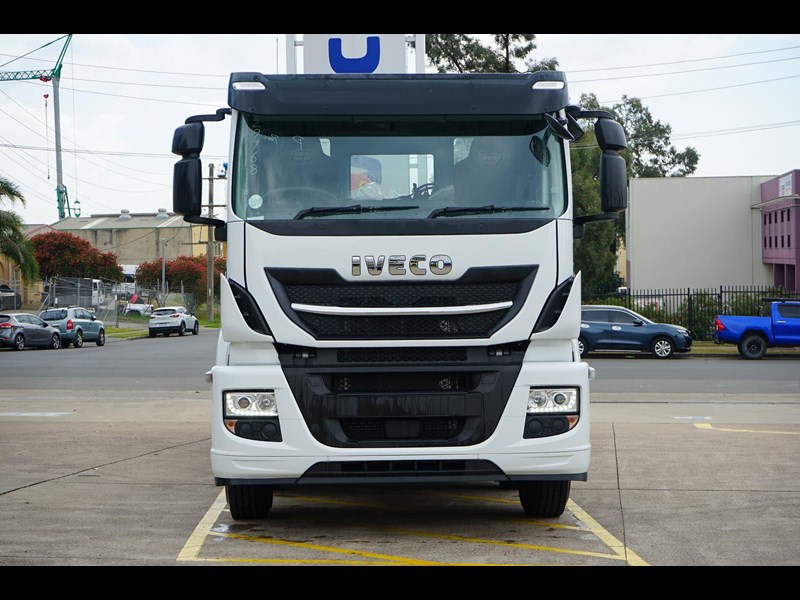 iveco stralis x-way 860953 005