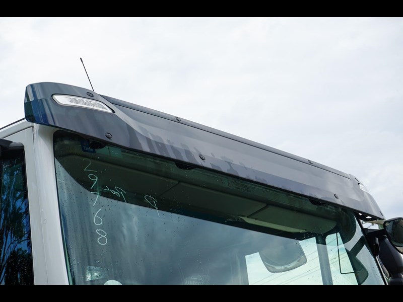 iveco stralis x-way 860953 045