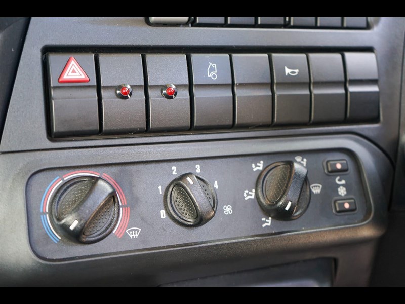 iveco stralis x-way 860953 067