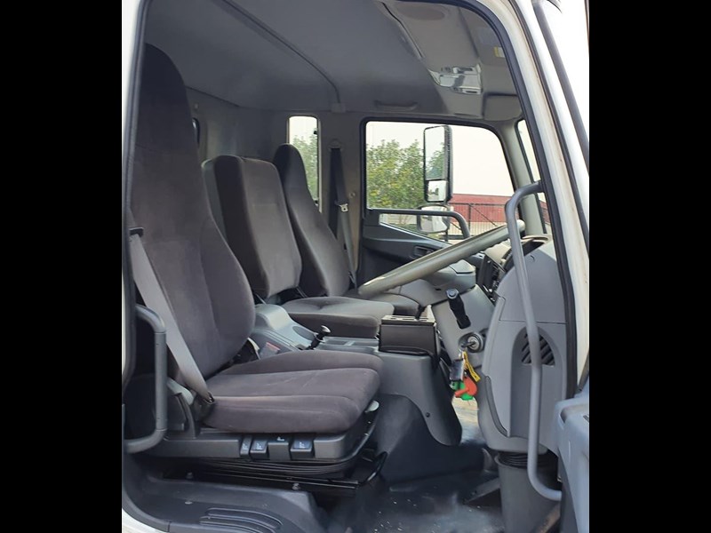 fuso fighter 854327 021