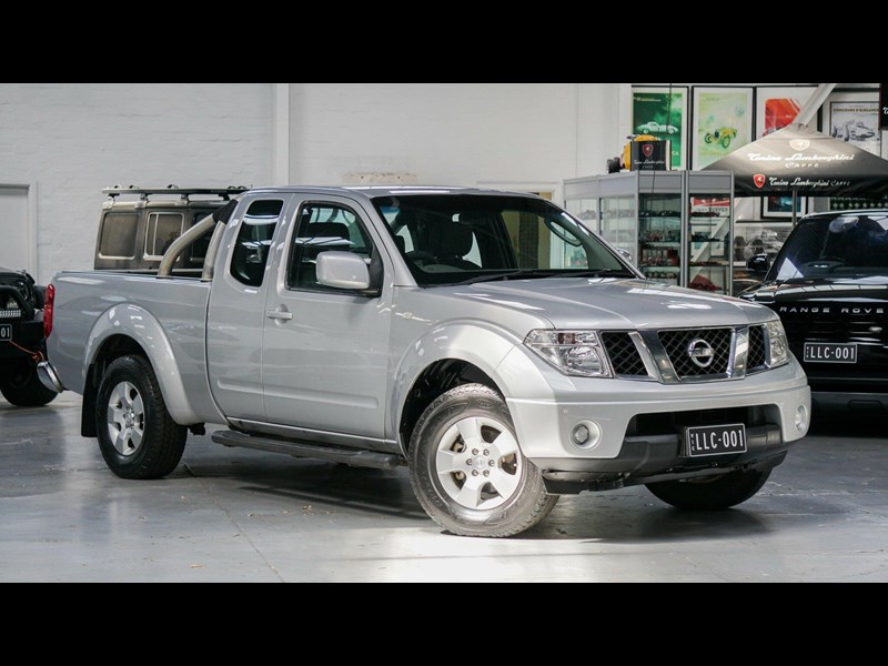 nissan navara 864962 005