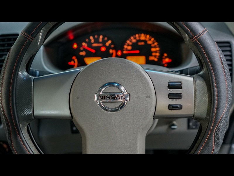 nissan navara 864962 035