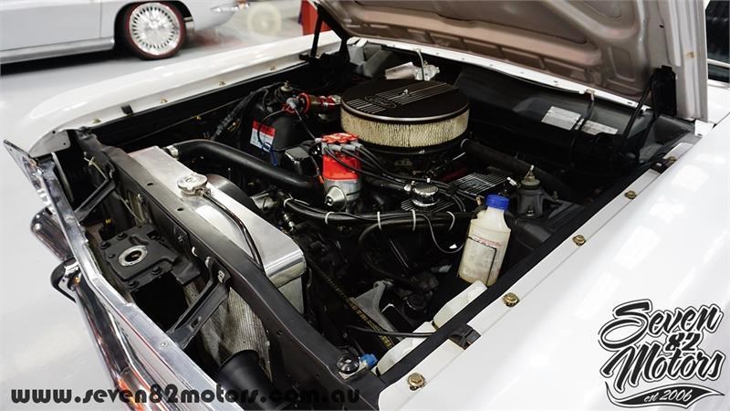 ford falcon 865035 017