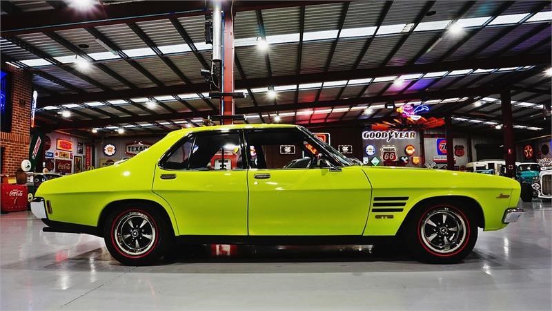 holden monaro 865037 015