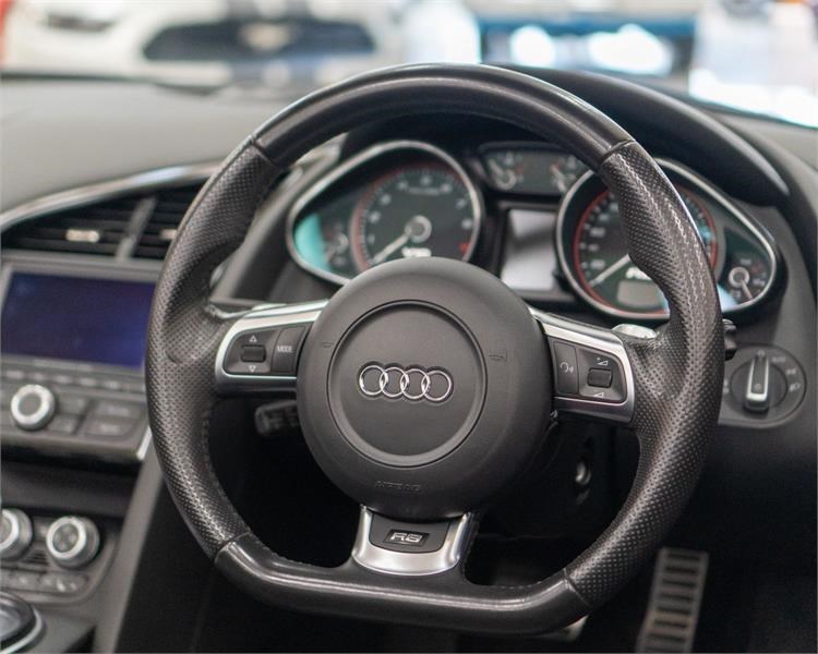 audi r8 865132 023