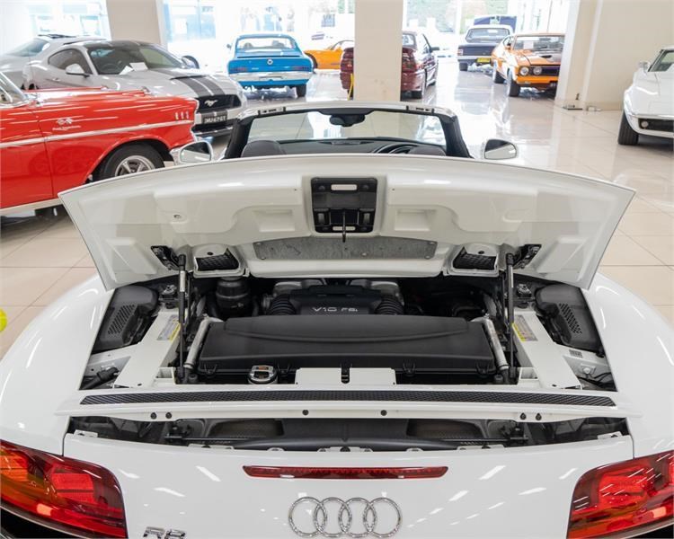 audi r8 865132 027