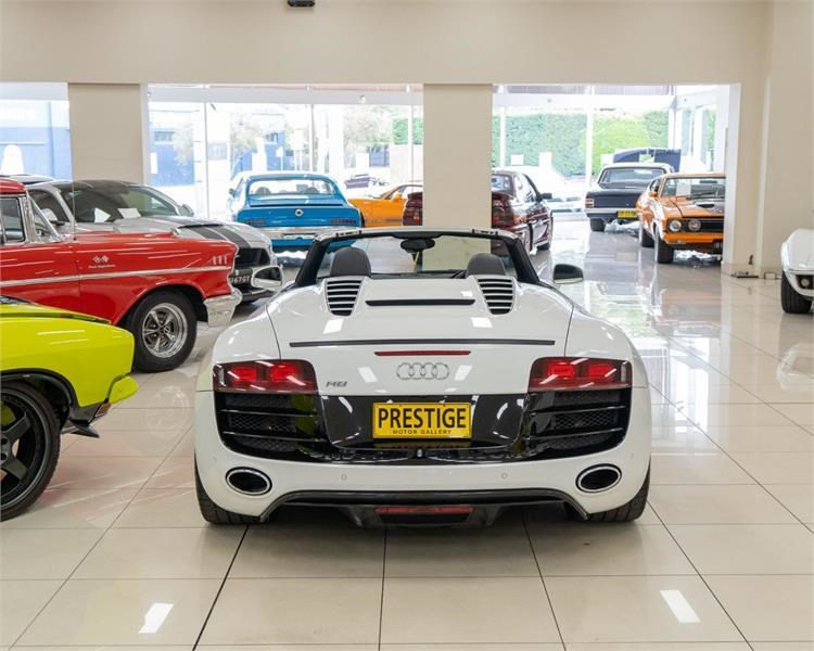 audi r8 865132 011