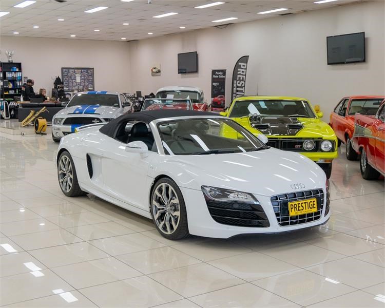 audi r8 865132 013