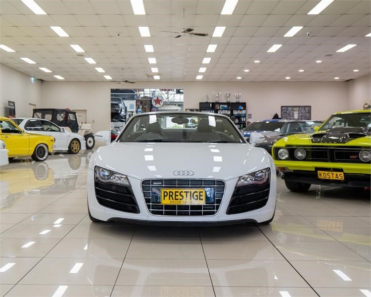audi r8 865132 037