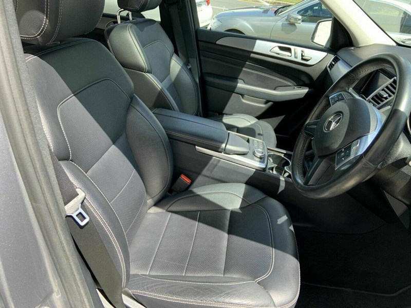 mercedes-benz ml250 864950 013