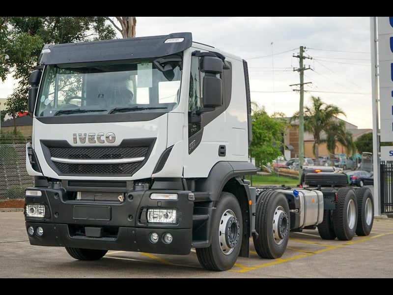 iveco stralis x-way 860954 003