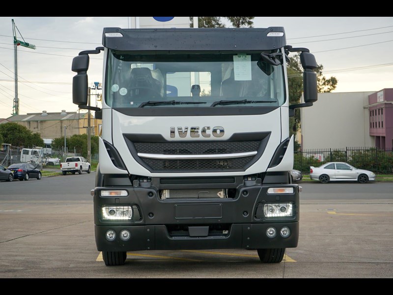 iveco stralis x-way 860954 005
