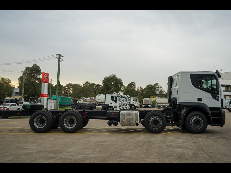 iveco stralis x-way 860954 019