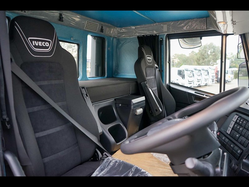 iveco stralis x-way 860954 033