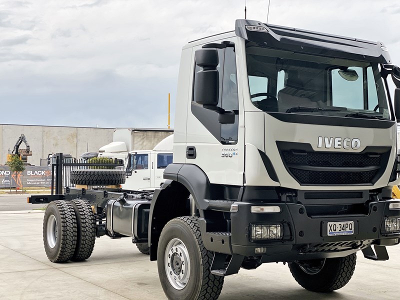iveco trakker ad360 865335 003