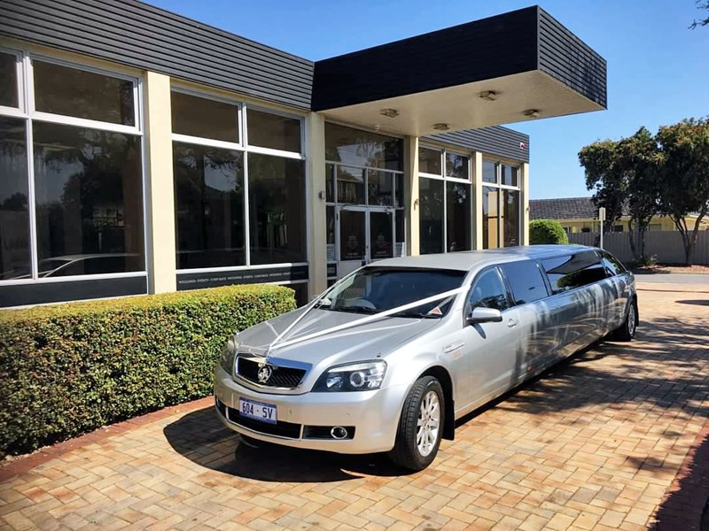 holden statesman 865461 001