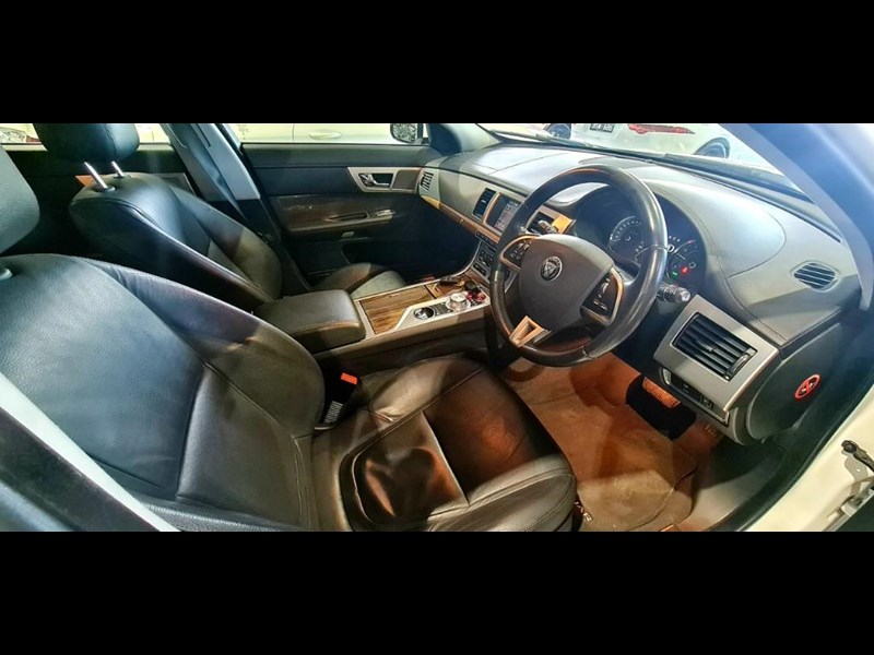 jaguar xf 862308 049
