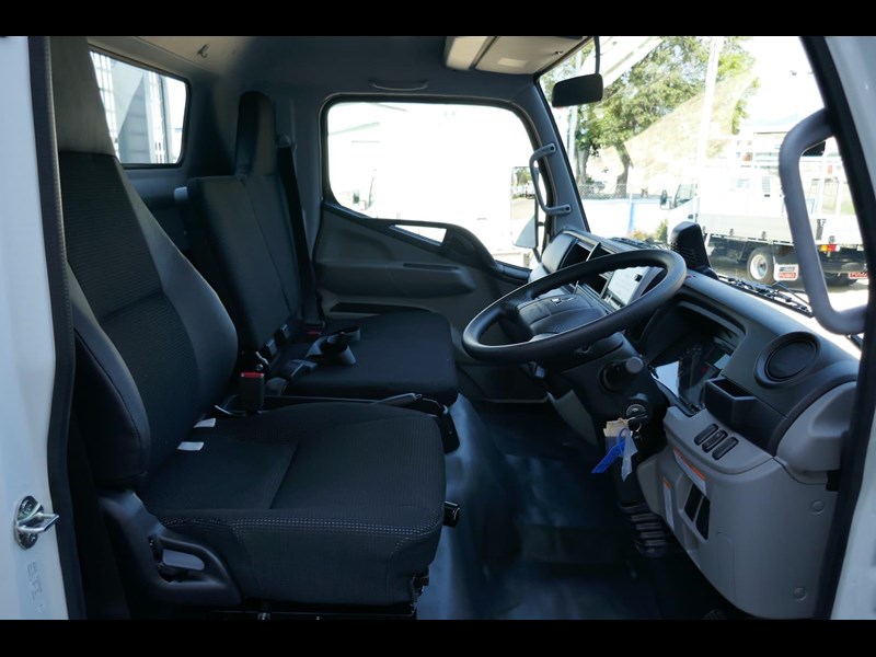 fuso canter 859631 019