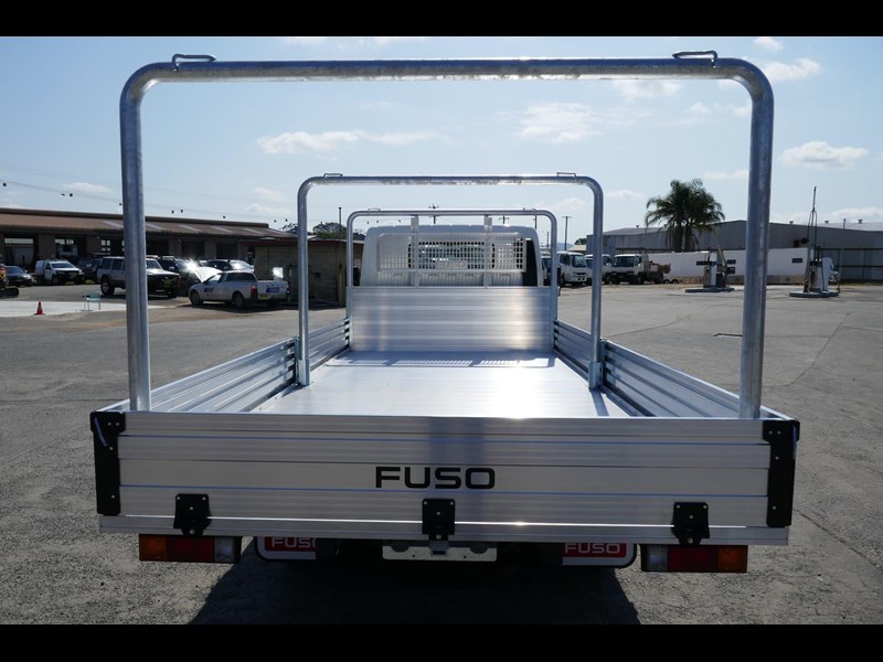fuso canter 859631 009