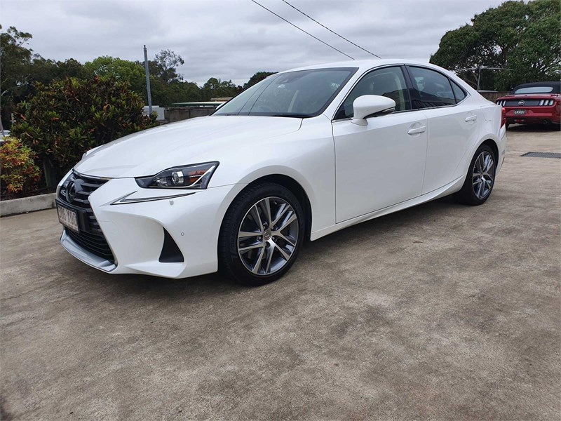 lexus is200t 865467 001
