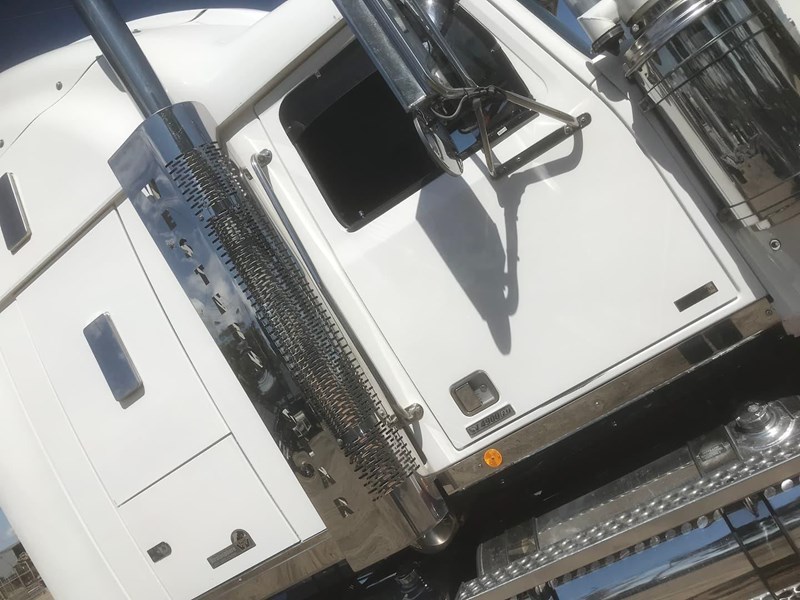 western star 4900 fx 863138 037