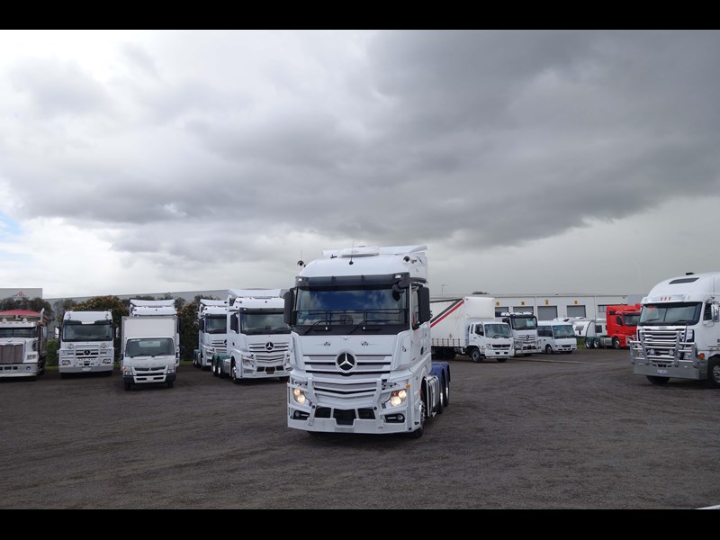 mercedes-benz actros 2663 865549 023