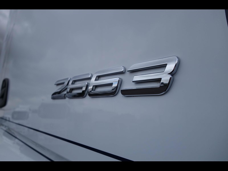 mercedes-benz actros 2663 865549 003