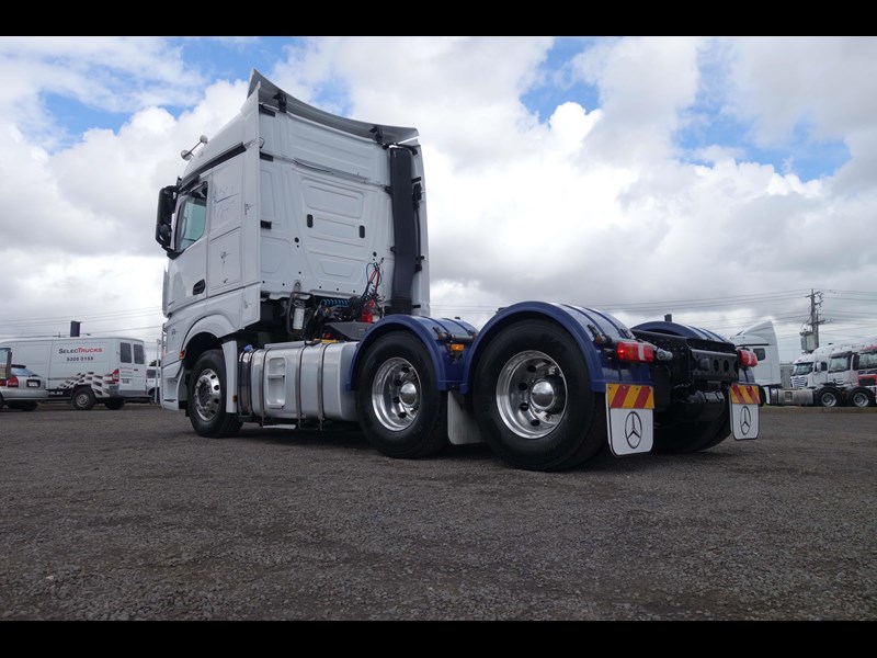 mercedes-benz actros 2663 865549 005