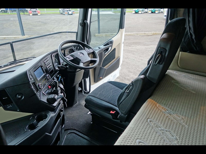 mercedes-benz actros 2663 865549 021
