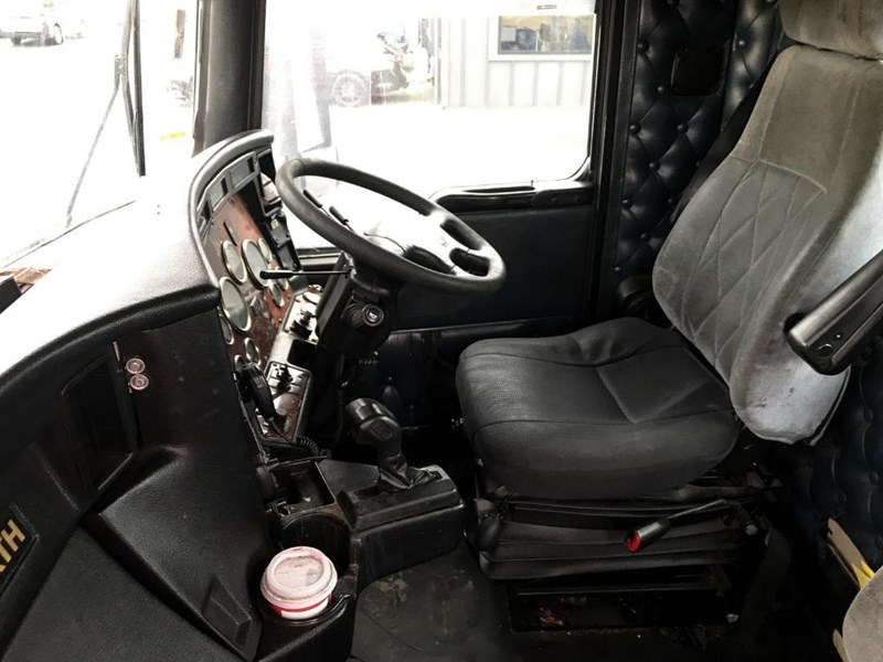 kenworth t404s 865602 047