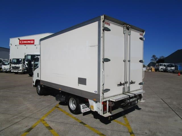 isuzu n series 843502 009