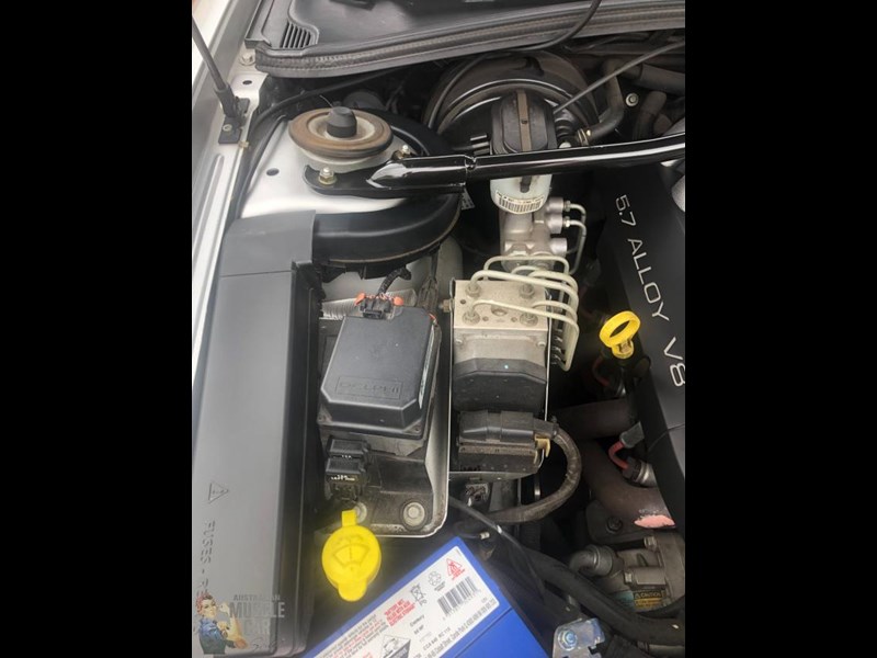 hsv coupe 865735 037