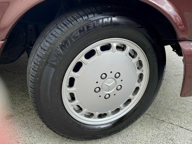 mercedes-benz 560sec 865850 009