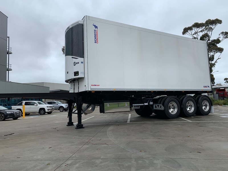 schmitz cargobull 12 pallet rollback a trailer floor loader 862569 035