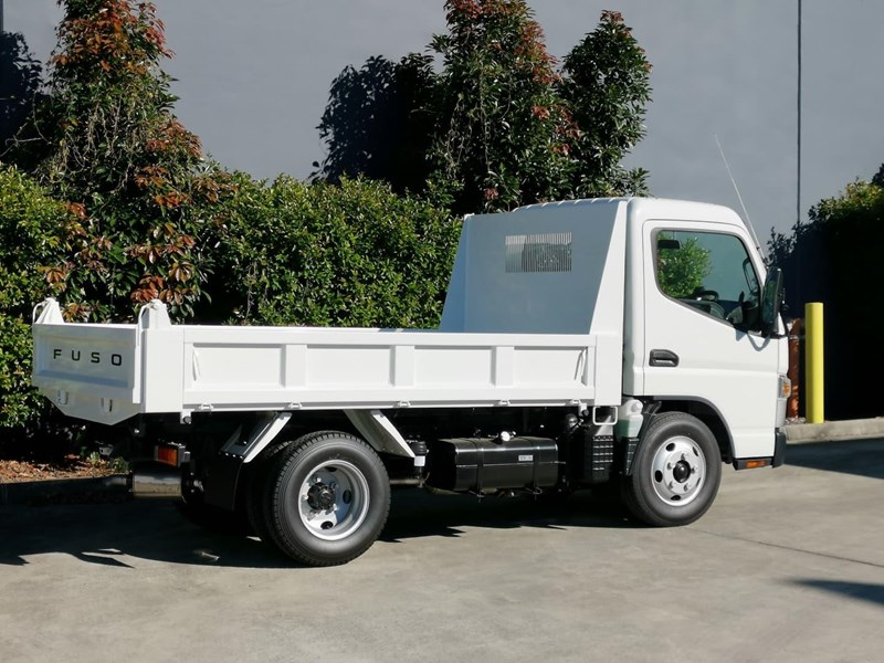 fuso canter 855470 021