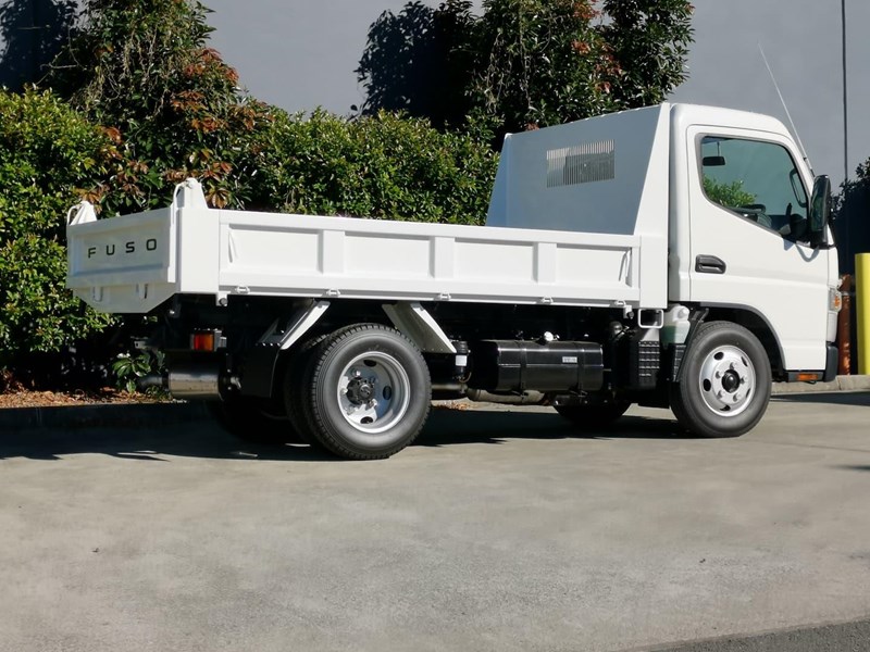 fuso canter 855470 023