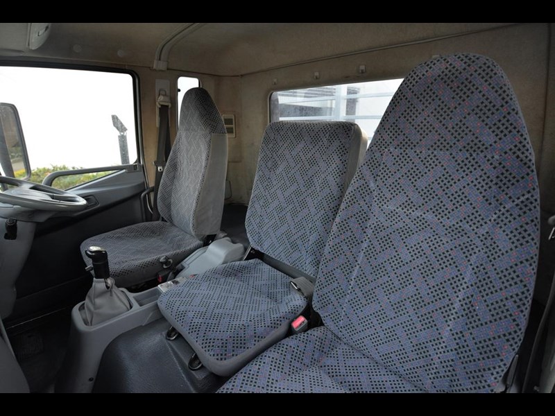 fuso fighter 842774 047