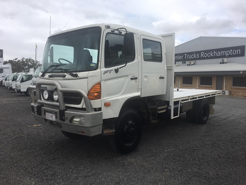 hino ft 851699 011