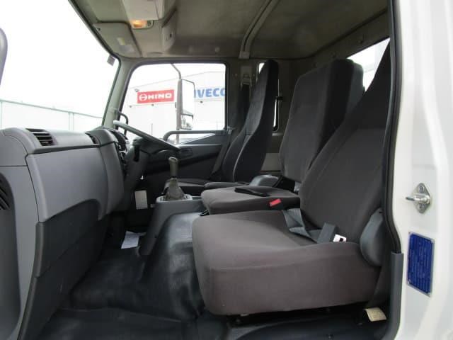 fuso fighter 831793 019