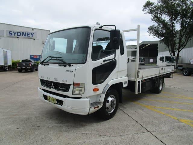 fuso fighter 831793 005