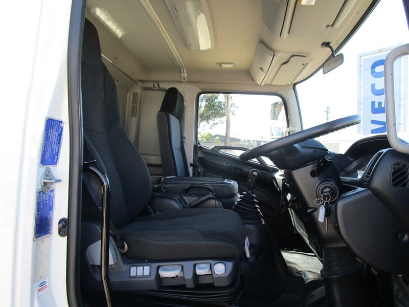 hino 500 series 862147 019