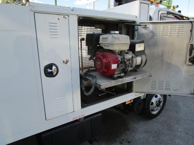 isuzu n series 840281 017