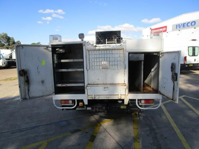 isuzu n series 840281 015