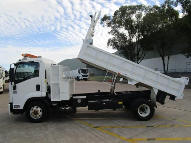 isuzu frr500 836812 007