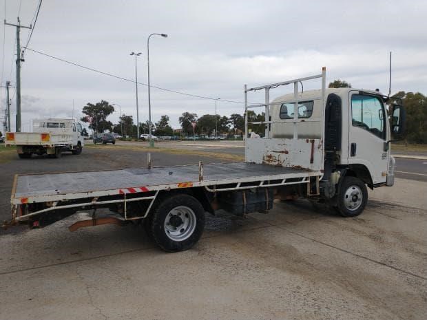 isuzu npr200 841734 007