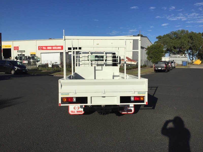 hino 300 series - 616 866112 015