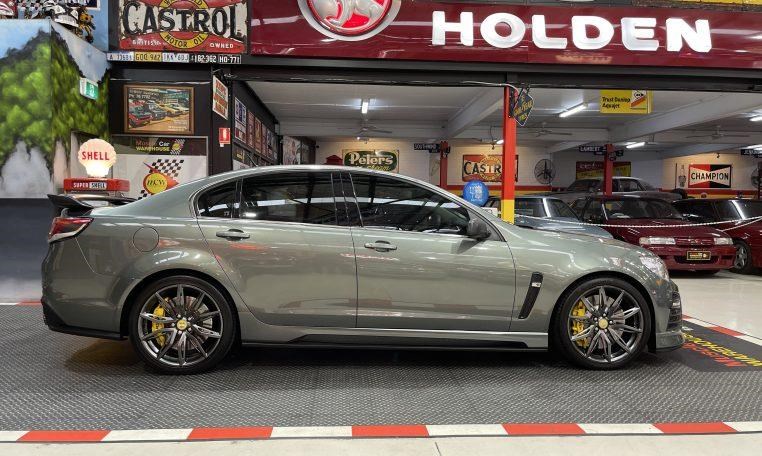 holden hsv 866170 003